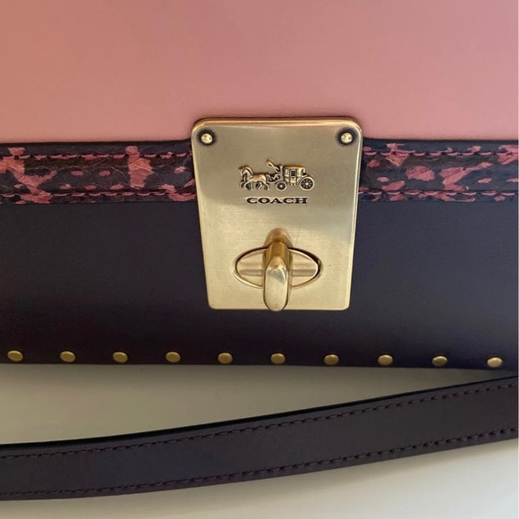 Coach🌹 - Picture 6 of 10